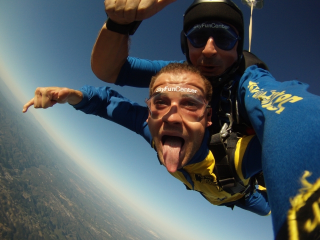 Skydiving in Espinho 
