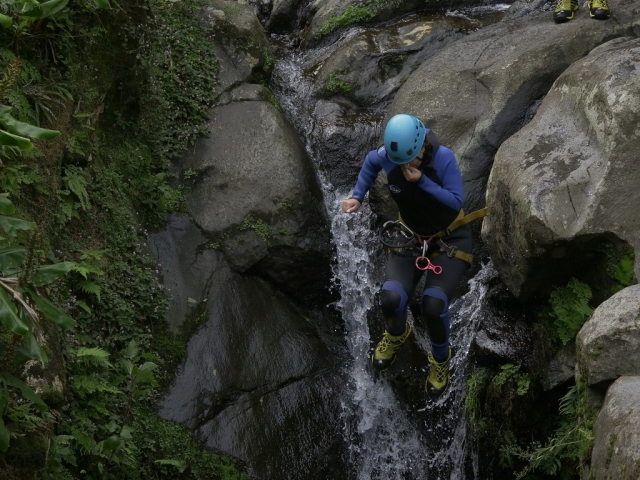  Canyoning in the Açores 
