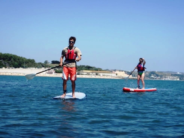 Paddle-Surf an der Küste von Lissabon 