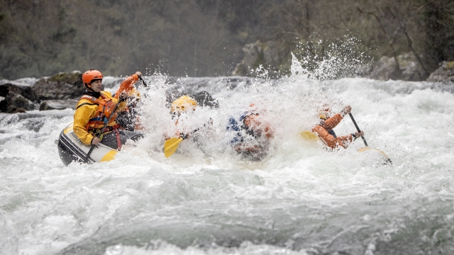  Versuchen, nicht vom Floß zu fallen 