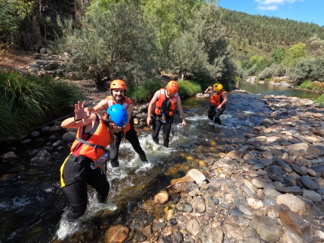 Walk along the Paiva River 
