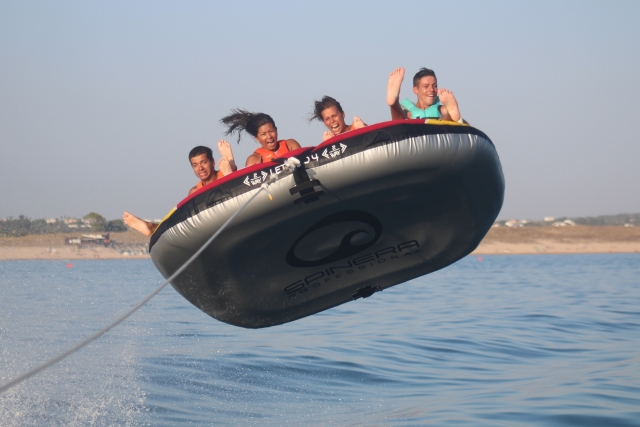  Crazy Sofa flying 