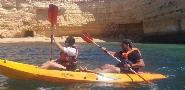  kayak as a couple 