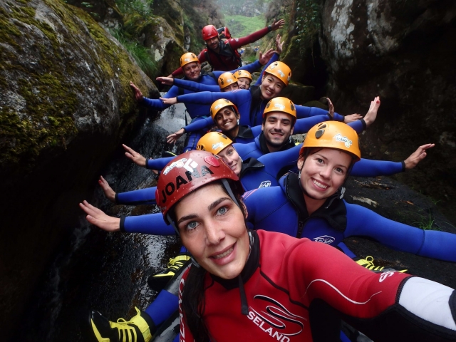  Canyoning 