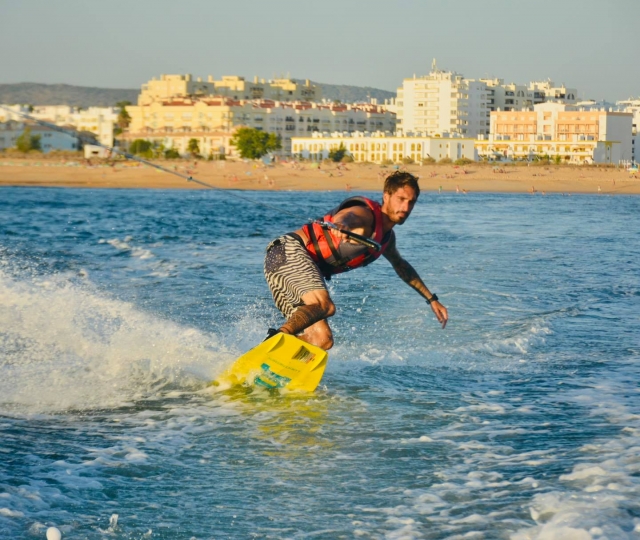  Wakeboarding in the Algarve 