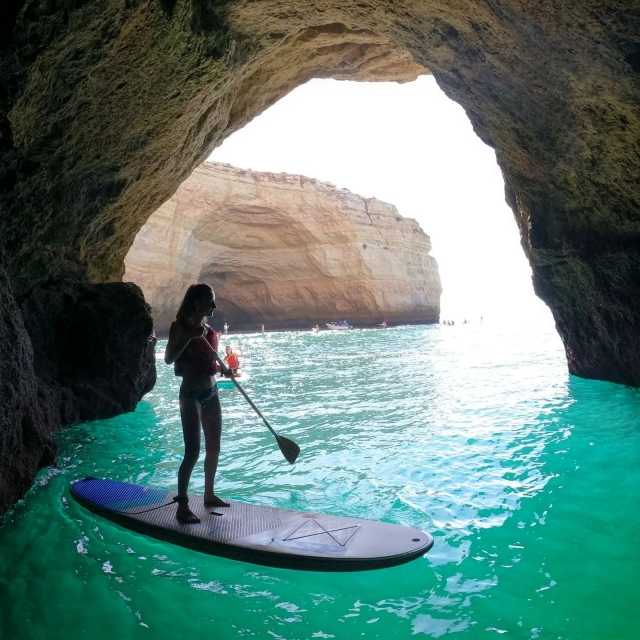 Descubre Benagil en paddle surf
