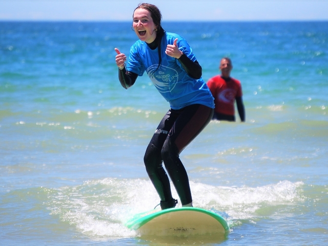 Surfeando en Albufeira