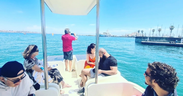  Noleggio barca solare 