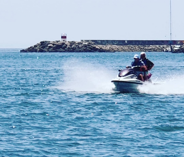 Moto de agua en Oeiras
