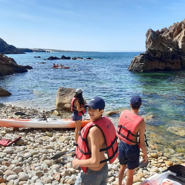  Ready to start a kayak adventure