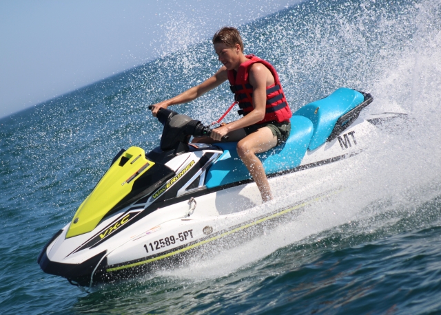  Jetski in Praia da Galé 