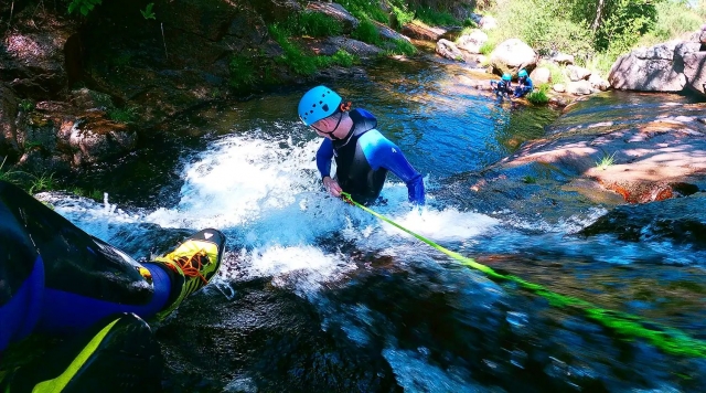  Canyoning