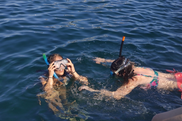 Snorkel en playa de Baleeira