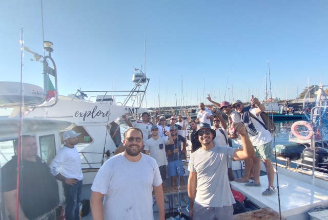  Fischerei mit Freunden 