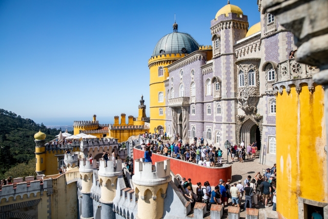Ven al Palacio da Pena desde Lisboa