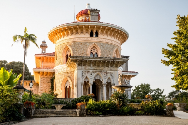 Entrance to the gardens and Monserrate Palace