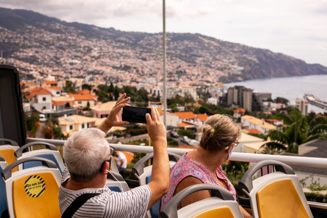  Visites en bus touristique 