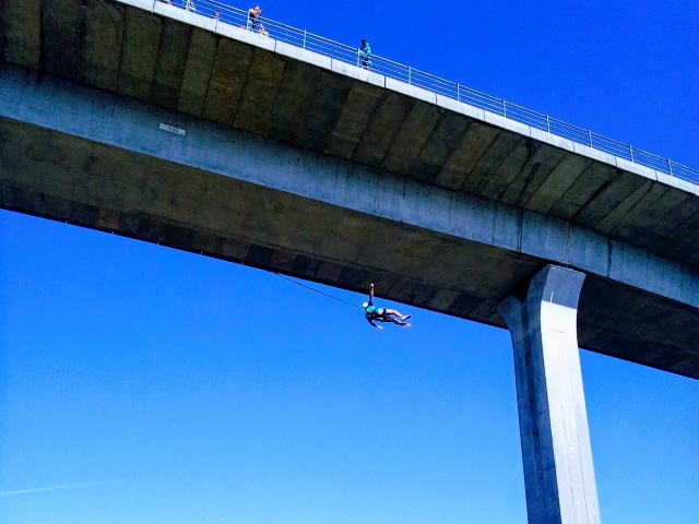 Saltando desde el Puente Internacional Arbo-Melgaço