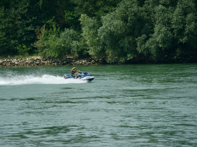  Jet Ski 