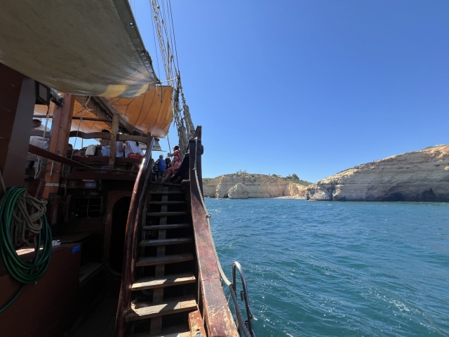 Escaleras del barco pirata