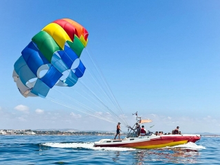 Volo in parapendio attraverso il porto turistico di Albufeira, 10 minuti