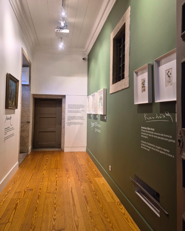  Raum namens Cultural Instants 