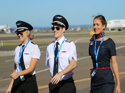 Simulador de vuelo para 3 en Puerto Banús 1 hora
