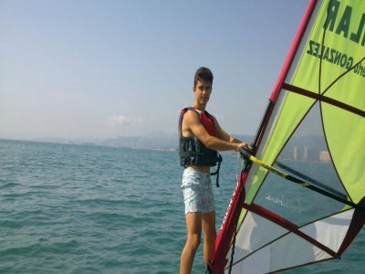 Curso de iniciación al windsurf en Cullera 5 días
