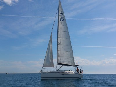 Junggesellenabschied in Alicante auf einem Segelboot 1 Tag