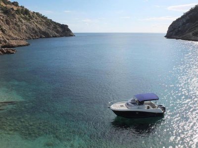 Abschied mit dem Boot auf Ibiza 8 Stunden Hochsaison