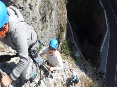 Vía ferrata para niños en Sierra de Cuenca 4 horas