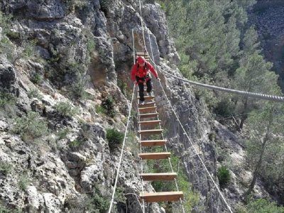 Vía ferrata en Andilla nivel avanzado K4