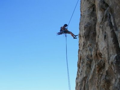 Agua y Nieve Rappel