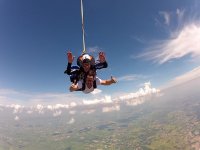  in den wolken fallschirmspringen 