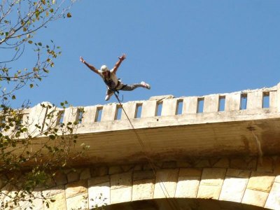 Salto de puenting en Santelices o Pancorbo