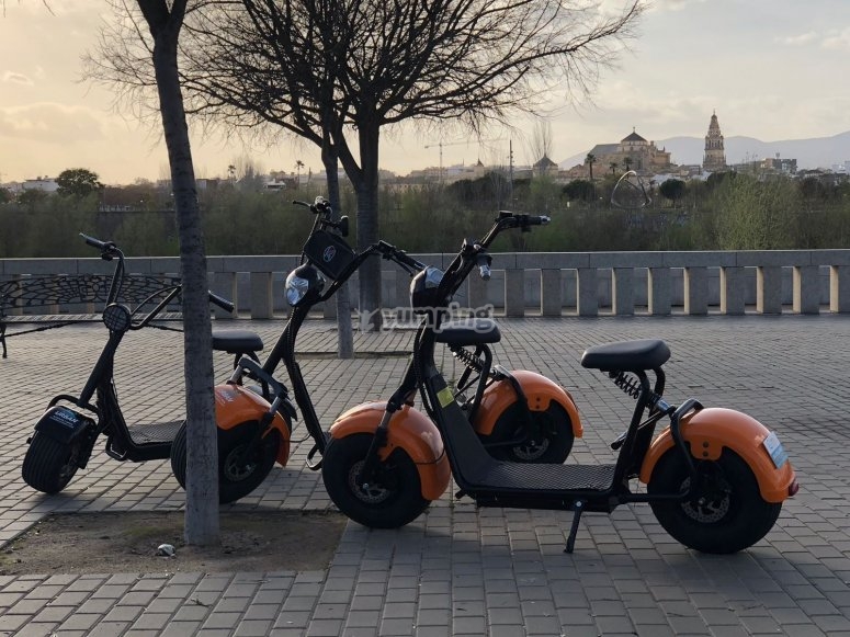 Alquila una scooter urban