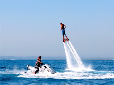 Elévate en Flyboard en la Barceloneta 1 hora