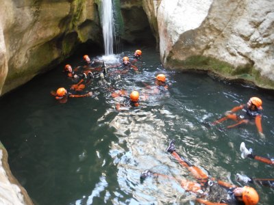 Circuito de Aventura Valdelagua Barranquismo