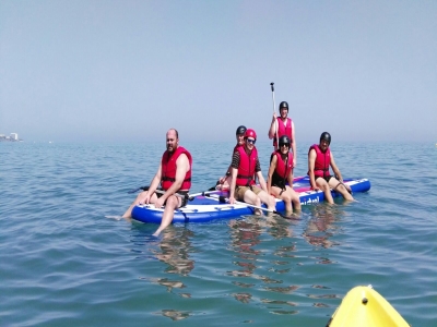 Noleggio tavola BIG SUP nella spiaggia di Carvajal 1h