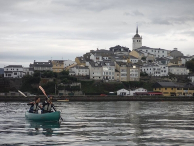 Passeio de canoa na Ria de Ribadeo adultos 2 horas