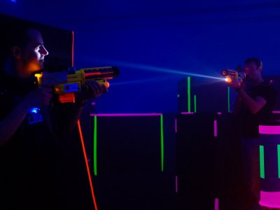 Laser tag realidad virtual y merienda la Diagonal