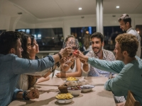 Paseo barco compartido cena con chef Barcelona 2h