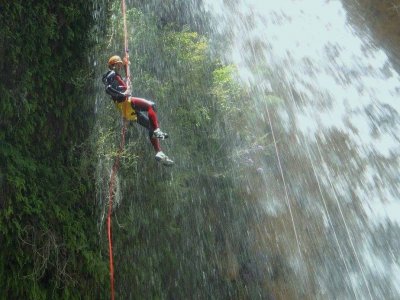 Auró Aventura Barranquismo