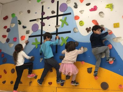 Aniversário com gincana e lanche em Aranjuez 2 h