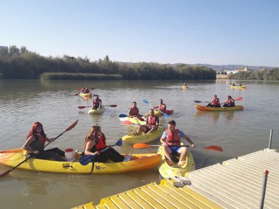 Excursión kayak presa La Encantada niños 1 hora