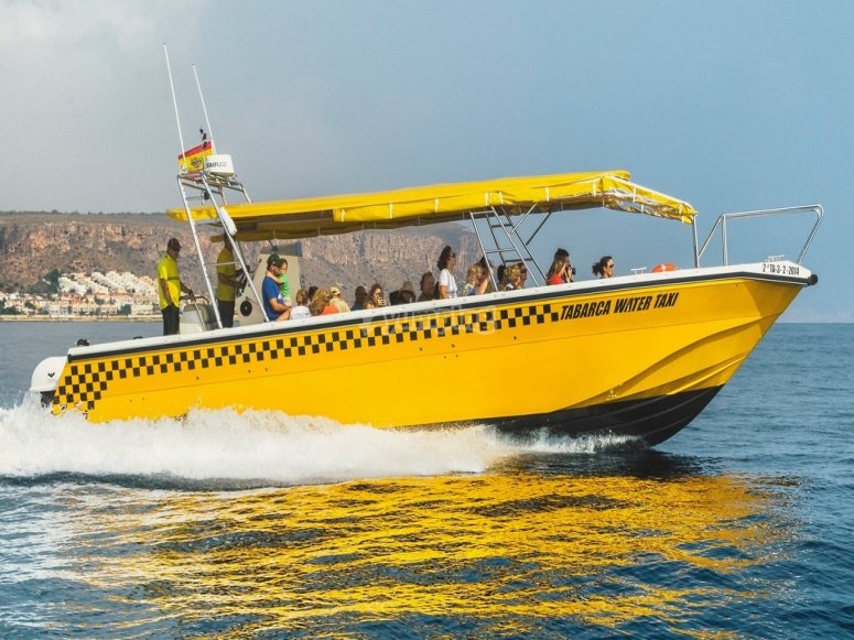 Salida en barco taxi Isla de Tabarca ida y vuelta desde 15€