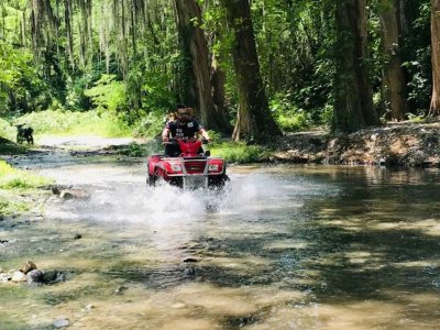 Visita guiada quad recorrido extremo en Santiago 6 hr