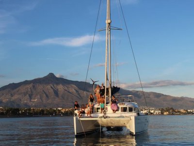 Royal Catamarán Paseos en Barco