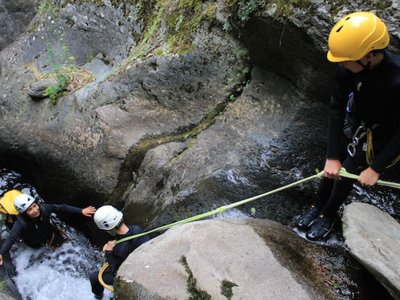 Descent of the Berrós ravine and double kayak 2 h