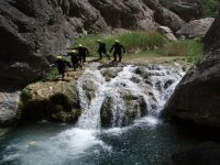 Bajando el barranco en el Ebro